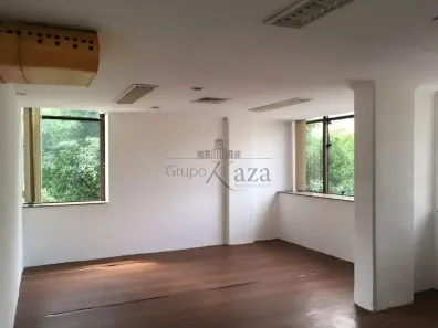Ponto Comercial para alugar, 528m² no Bela Vista, São Paulo