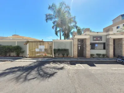 Casa de Condomínio com 2 Quartos para alugar, 186m² no Tubalina, Uberlândia