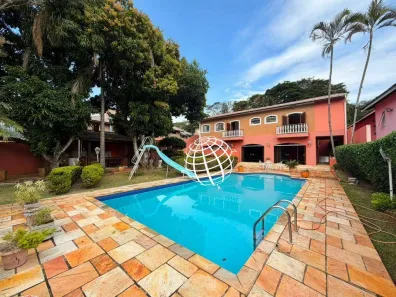 Casa com 3 Quartos à venda, 400m² no Vila Santista, Atibaia
