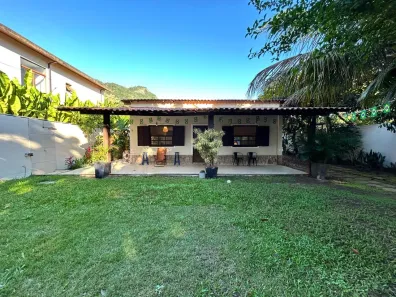 Casa de Condomínio com 3 Quartos à venda, 610m² no Recreio dos Bandeirantes, Rio de Janeiro