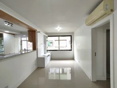 Apartamento com 2 Quartos para alugar, 69m² no Teresópolis, Porto Alegre