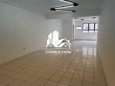 Sala Comercial à venda, 81m² no Vila Mathias, Santos