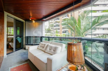 Apartamento com 3 Quartos à venda, 235m² no Vila Morumbi, São Paulo
