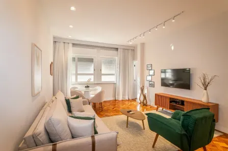 Apartamento com 2 Quartos para alugar, 90m² no Copacabana, Rio de Janeiro