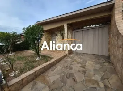 Casa com 3 Quartos para alugar, 180m² no Vila Princesa Izabel, Cachoeirinha