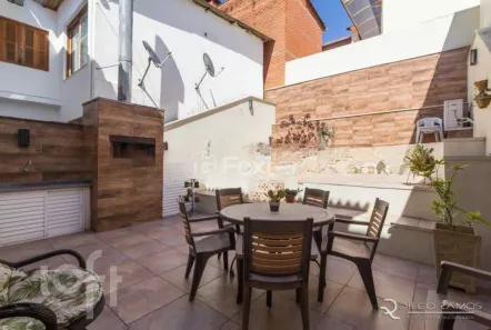 Casa de Condomínio com 3 Quartos à venda, 156m² no Santo Antônio, Porto Alegre