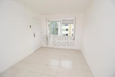 Apartamento com 3 Quartos para alugar, 55m² no Fragata, Pelotas