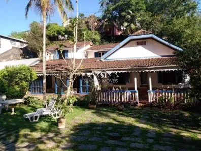 Casa com 4 Quartos à venda, 305m² no Simeria, Petrópolis