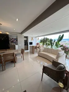 Apartamento com 3 Quartos à venda, 141m² no Jardim Monte Kemel, São Paulo