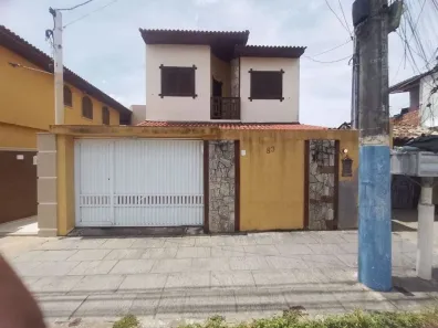 Casa com 3 Quartos à venda, 110m² no Parque Turf Club, Campos dos Goytacazes