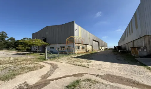 Galpão/Depósito/Armazém para alugar, 1300m² no Centro, Mairinque