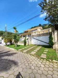 Casa com 3 Quartos à venda, 212m² no Ressacada, Itajaí