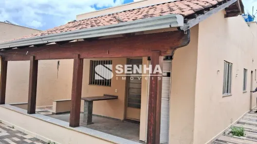 Casa com 3 Quartos à venda, 135m² no Luizote de Freitas, Uberlândia