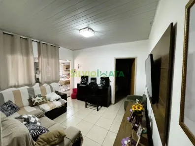 Casa com 2 Quartos à venda, 48m² no Parque Hortência, Maringá