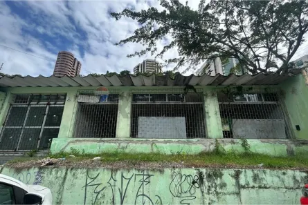 Lote/Terreno à venda, 1830m² no Centro, Maceió