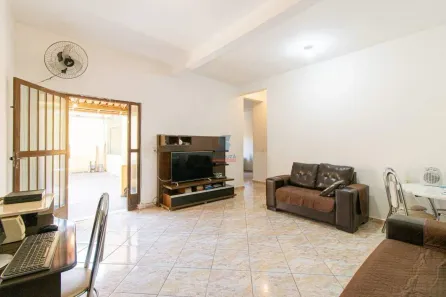 Casa com 2 Quartos à venda, 219m² no Europa, Contagem