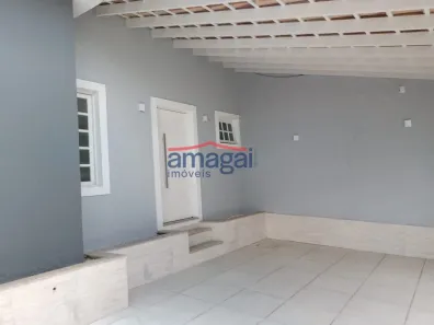 Sobrado com 3 Quartos à venda, 220m² no Jardim Altos de Santana II, Jacareí