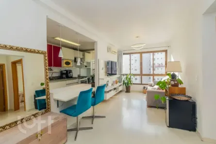Apartamento com 2 Quartos à venda, 66m² no Passo da Areia, Porto Alegre
