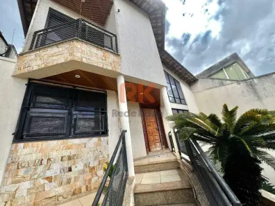 Casa com 4 Quartos à venda, 296m² no São Bernardo, Belo Horizonte
