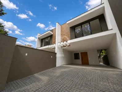 Casa com 3 Quartos à venda, 178m² no Bom Retiro, Joinville