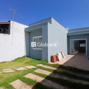 Casa com 3 Quartos à venda, 74m² no Santa Rafaela, Montes Claros