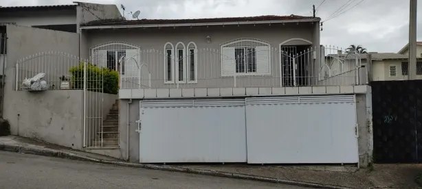 Casa com 3 Quartos à venda, 102m² no Barreiros, São José