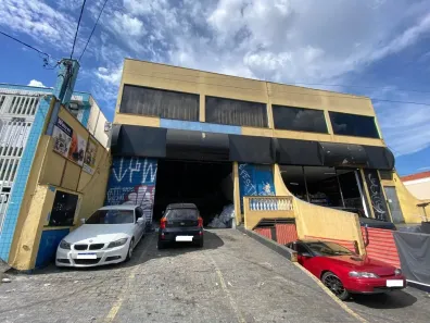 Galpão/Depósito/Armazém à venda, 700m² no Jardim Santo Elias, São Paulo