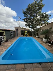 Casa com 3 Quartos à venda, 260m² no São Gotardo, Contagem