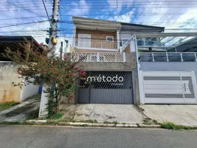 Casa com 2 Quartos à venda, 159m² no Centro, Guararema
