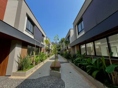 Casa de Condomínio com 4 Quartos à venda, 367m² no Santo Amaro, São Paulo