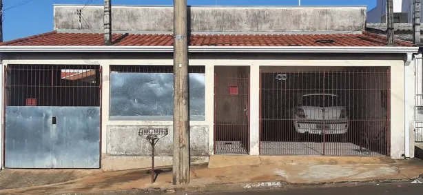 Casa com 3 Quartos à venda, 210m² no Parque Dona Esther, Cosmópolis