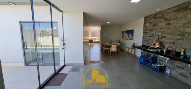 Casa de Condomínio com 3 Quartos à venda, 300m² no Setor Habitacional Vicente Pires, Brasília