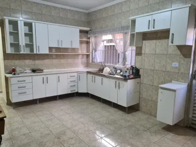 Casa com 3 Quartos à venda, 179m² no Jardim Elvira, Osasco