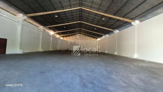 Galpão/Depósito/Armazém para alugar, 900m² no Vila São Jorge, São José do Rio Preto
