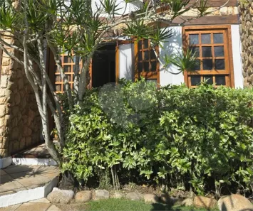 Casa de Condomínio com 2 Quartos à venda, 70m² no Manguinhos, Armação dos Búzios