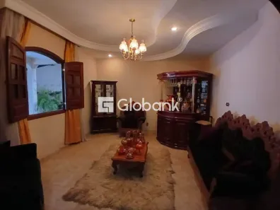 Casa com 4 Quartos à venda, 320m² no São José, Montes Claros
