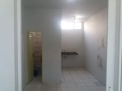 Prédio Comercial à venda, 383m² no Santa Mônica, Uberlândia
