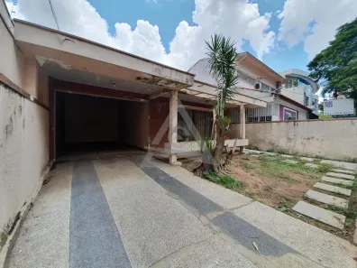 Imóvel Comercial com 8 Quartos à venda, 215m² no Cambuí, Campinas