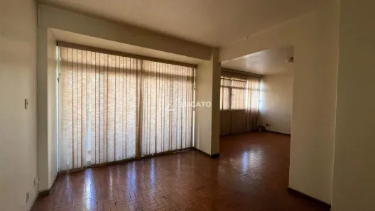 Apartamento com 4 Quartos para alugar, 197m² no Centro, Uberaba