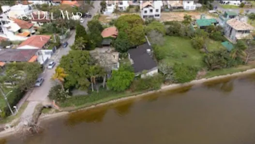 Casa com 2 Quartos à venda, 695m² no Lagoa da Conceição, Florianópolis