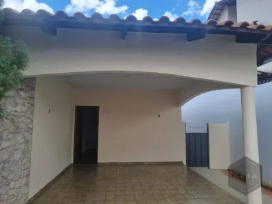 Casa de Condomínio com 3 Quartos à venda, 200m² no Loteamento Celina Park, Goiânia