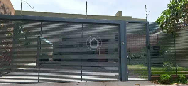 Casa com 3 Quartos à venda, 198m² no Cidade Jardim, Campo Grande