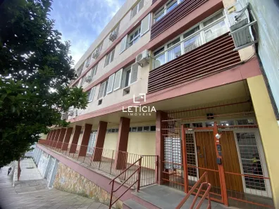 Apartamento com 2 Quartos para alugar, 60m² no Centro, Santa Maria