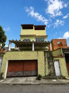 Casa com 4 Quartos à venda, 225m² no Engenhoca, Niterói