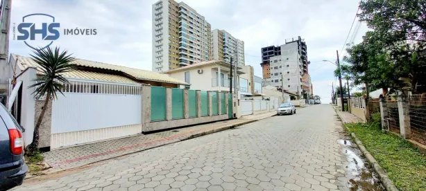 Casa com 3 Quartos à venda, 137m² no Itacolomi, Balneário Piçarras