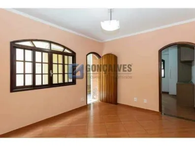 Casa com 2 Quartos à venda, 110m² no Jardim Las Vegas, Santo André