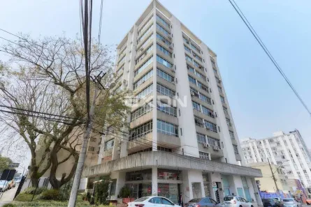 Ponto Comercial à venda, 120m² no Centro, Curitiba