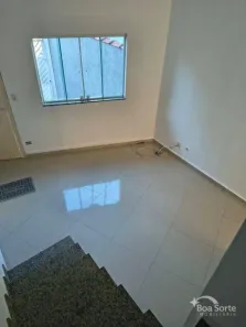 Sobrado com 2 Quartos para alugar, 180m² no Chácara Seis de Outubro, São Paulo