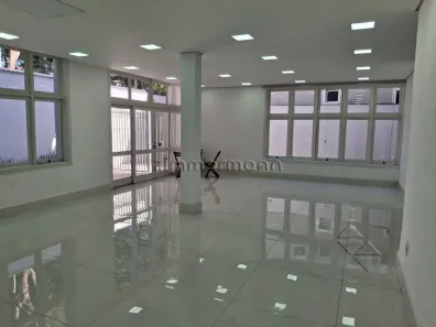 Sobrado com 4 Quartos para alugar, 450m² no Jardim Paulista, São Paulo