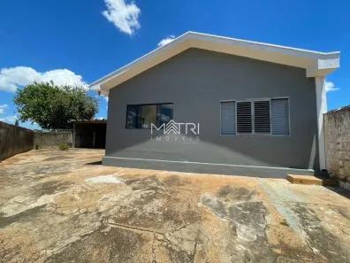 Casa com 2 Quartos à venda, 142m² no Vila Vieira (Vila Xavier), Araraquara